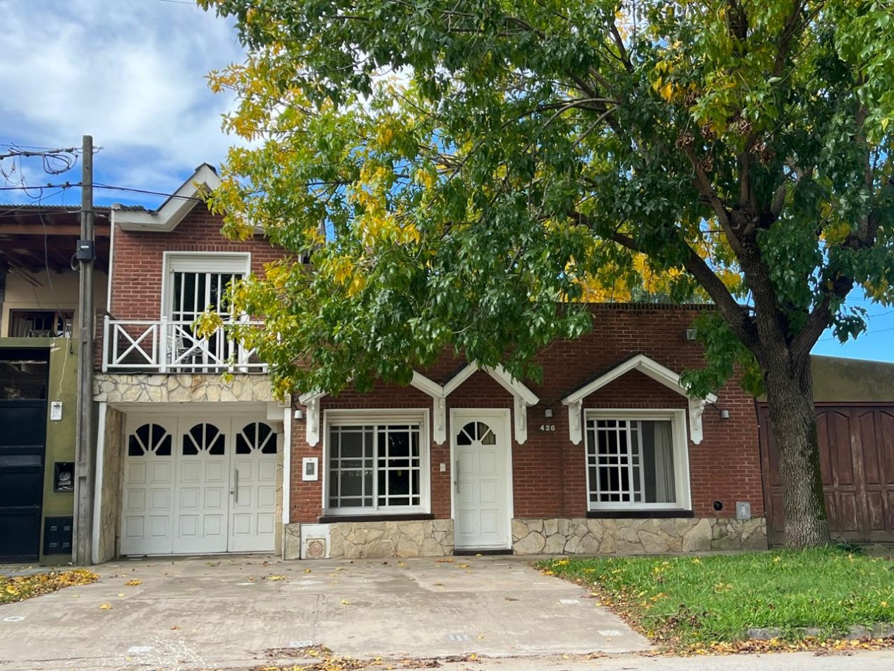 Chalet excelente, en zona centrica de Gral Madariaga, 