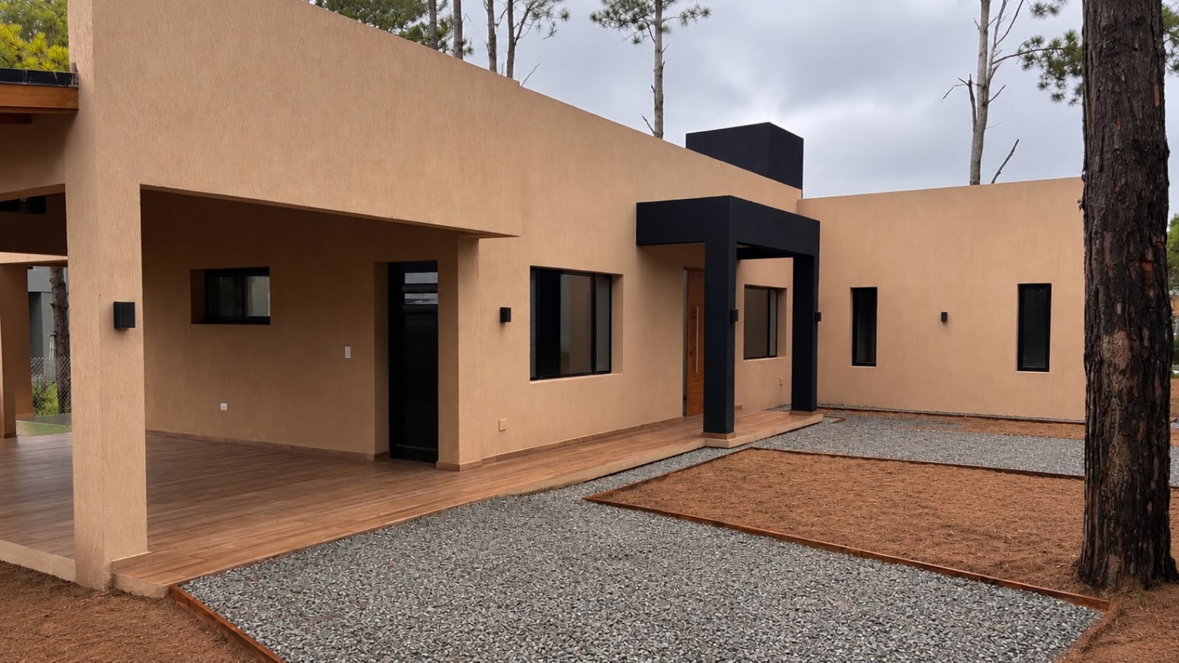 CASA MODERNA 