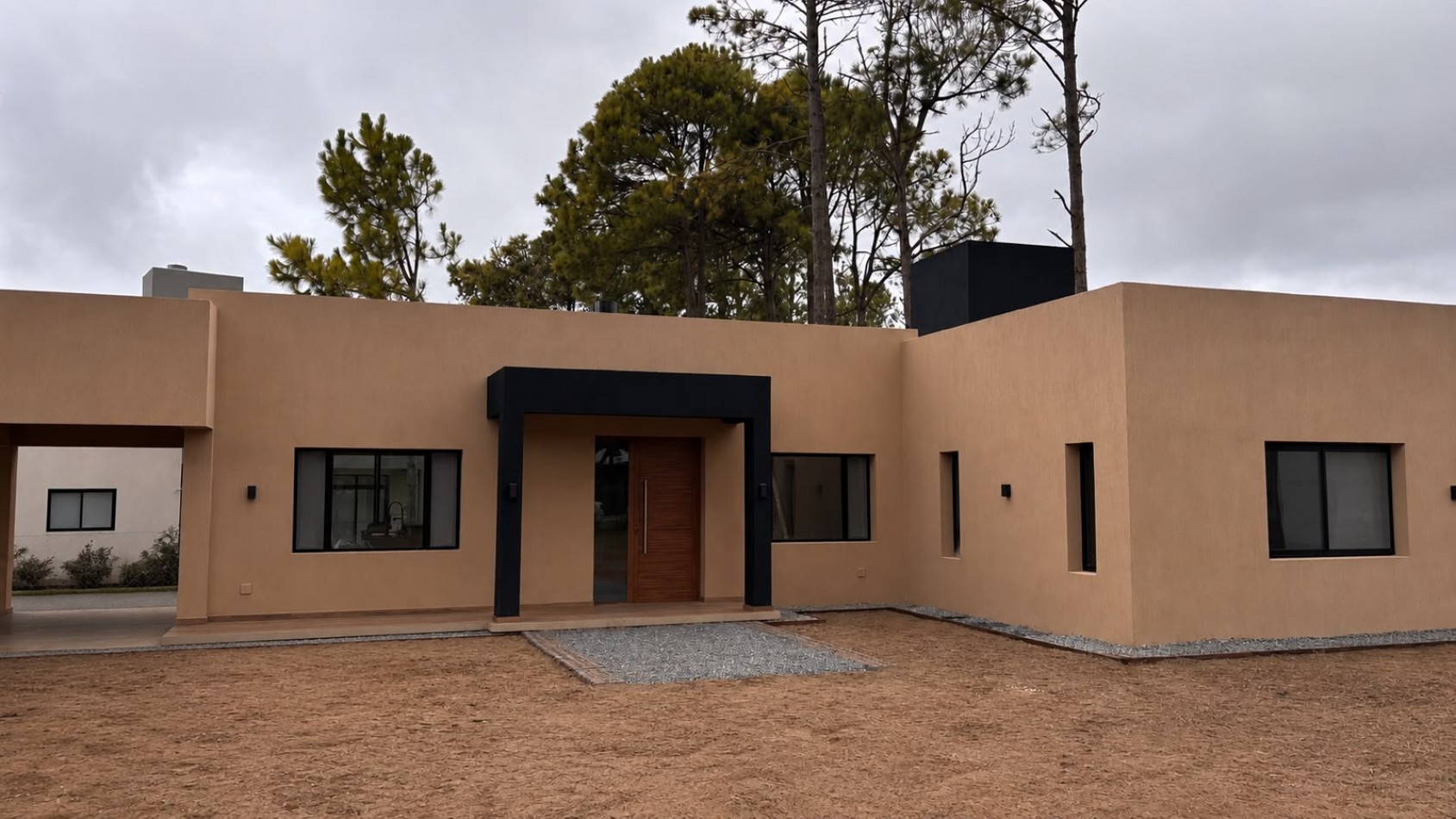 CASA MODERNA 