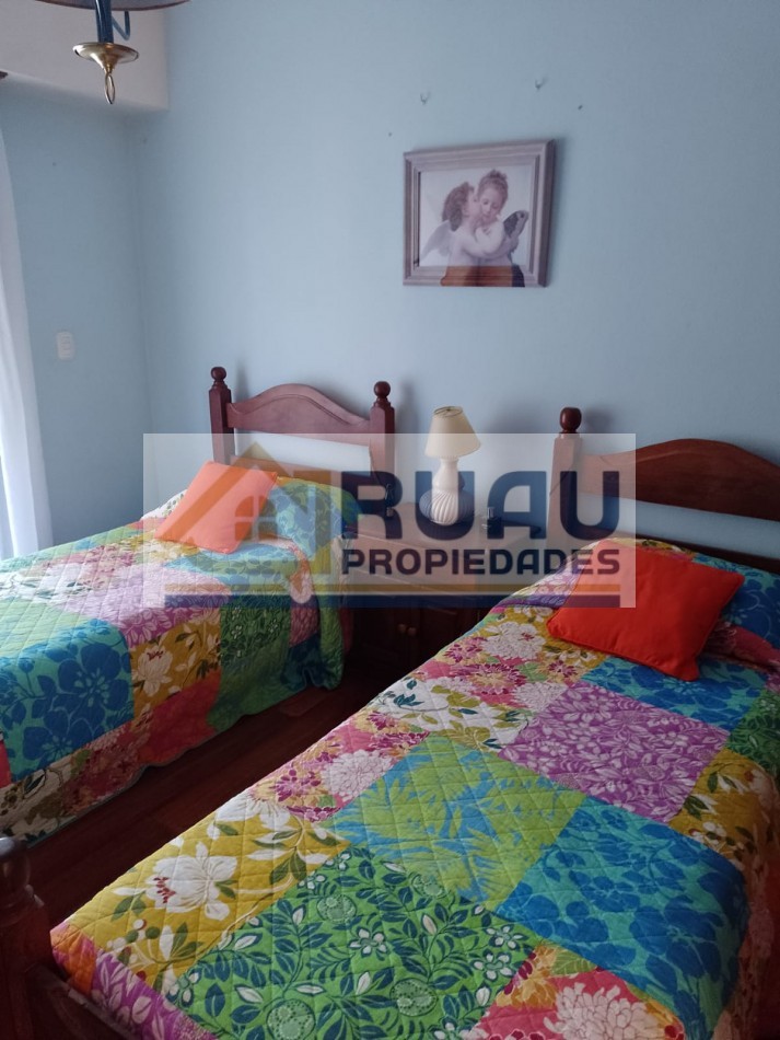 VENTA, chalet centrico, 