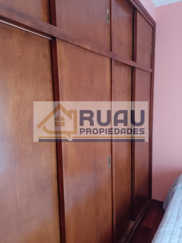 VENTA, chalet centrico, 