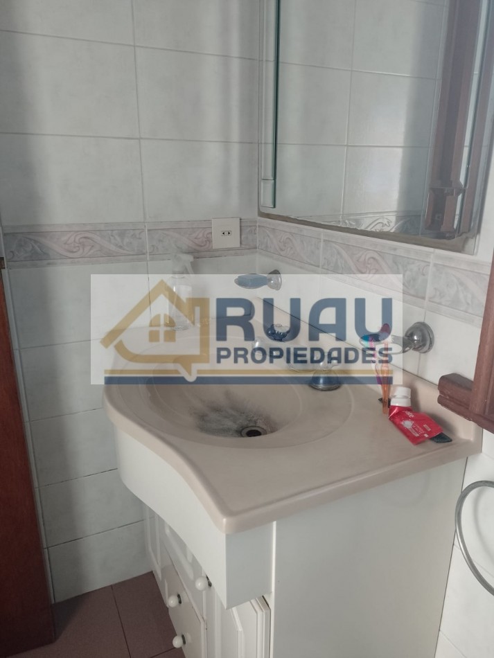 VENTA, chalet centrico, 