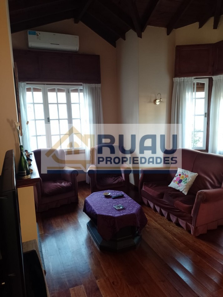 VENTA, chalet centrico, 