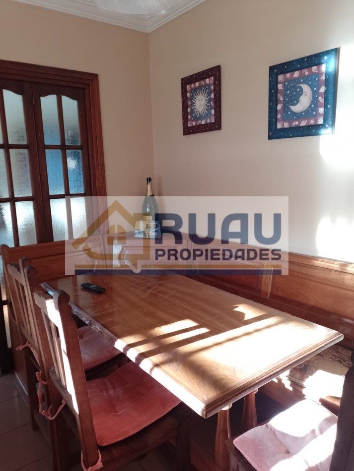 VENTA, chalet centrico, 